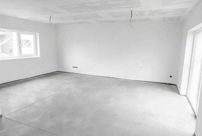 Casă cu 3 camere în Central - 2