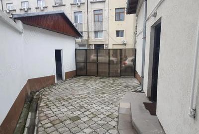 Spatiu Birouri 180mp, zona centrala, Bd. Libertatii, curte proprie - 1