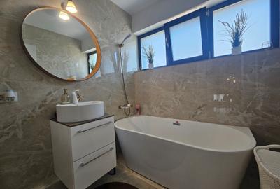 Casă individuală cu 4 camere cu Canalizare în Tunari - 12