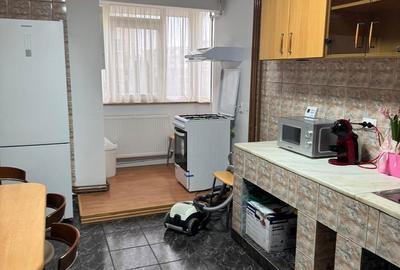 Apartament cu 3 camere decomandat, mobilat în Tudor Vladimirescu - 15