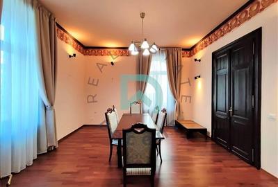 Apartament cu 3 camere decomandat, mobilat în 15 Noiembrie - 12