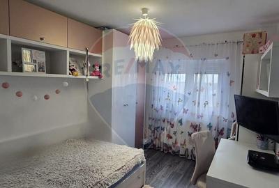 Apartament Central cu 4 Camere  in Chisineu-Cris - 23