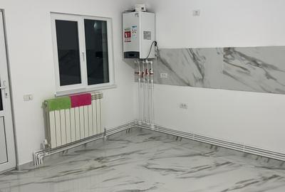 Casă individuală cu 4 camere cu Canalizare în Lumina - 4