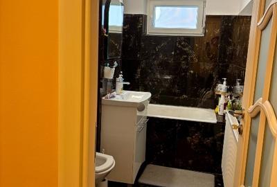Apartament cu 3 camere decomandat în Dâmbovița - 3
