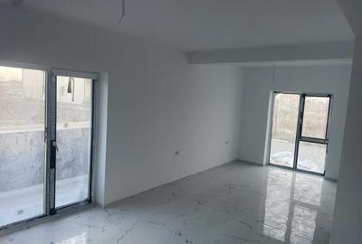 Apartament cu 2 camere decomandat în Giroc - 2