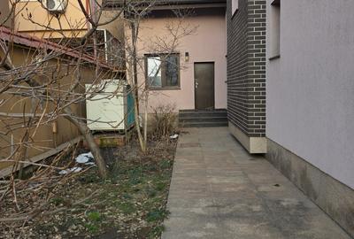 Casă cu 8 camere cu Teren 764 Mp în Timpuri Noi - 3