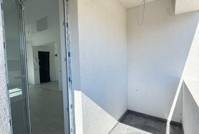 Apartament cu 2 camere semidecomandat în Militari