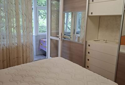 Apartament cu 3 camere decomandat în Sârbi - 1