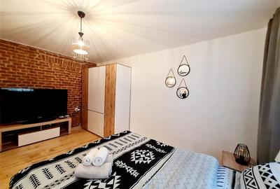 Apartament cu 2 camere semidecomandat, mobilat în Central - 2