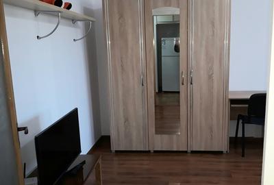 Lacul Tei, Parc, Universitatea Tehnica de Constructii, semistradal - 3