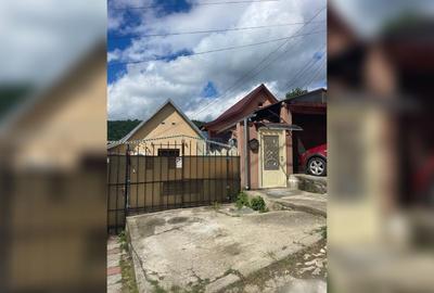 Casă cu 4 camere cu Teren 339 Mp în Stăvila - 3