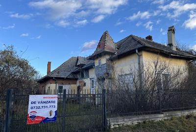 Teren si casa de vanzare la baza muntelui Iezer in Valea Mare Pravat - 15