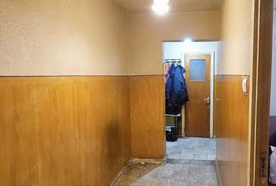Apartament cu 2 camere Str. Steriadi Jean nr. 30-38 bl. M10 sector 3 Apartament cu 2 camere Str. Steriadi Jean nr. 30-38 bl. M10 sector 3 - 5