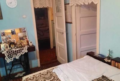 Apartament cu 2 camere decomandat în Central - 1