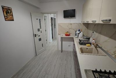 Apartament 2 camere, 62 mp, renovat recent, balcon închis + pod izolat, Metrou - 11