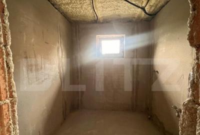 Casă cu 4 camere cu Teren 380 Mp în Central - 5