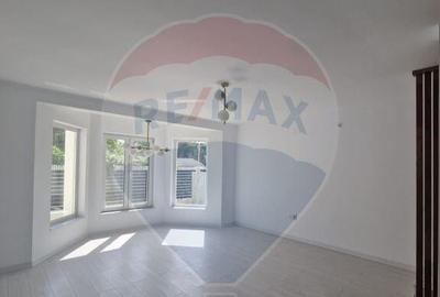 Casa/Vila Moderna- 6 camere de Inchiriat Corbeanca/Ilfov - 9