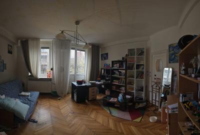 Apartament cu 5 camere decomandat în Universitate - 4