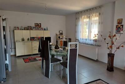 2 Case de vanzare langa liceu in Talmaciu - 7