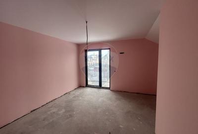 Casă cu 6 camere cu Teren 1300 Mp în Satulung - 16