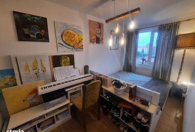 Apartament cu 3 camere semidecomandat în Central - 8