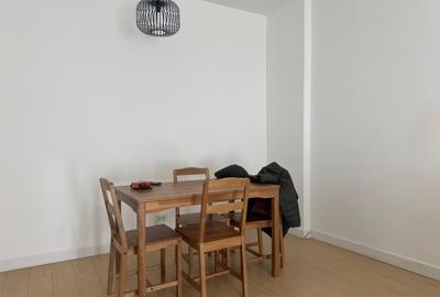Apartament cu 2 camere decomandat în Baza 3 - 5