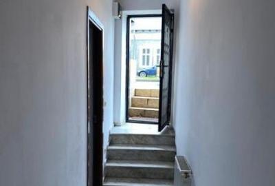 BERZEI – APARTAMENT 2 CAMERE – DEMISOL INALT – IDEAL FIRMA, 54mp. Nemobilat