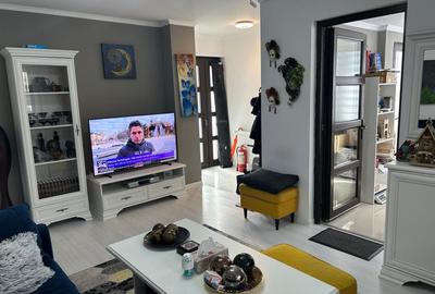 Casă cu 7 camere cu Canalizare în Valea Alba - 1