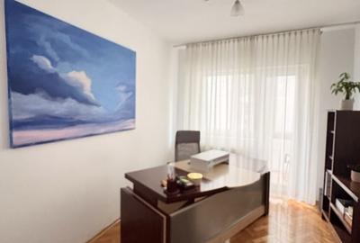 Spațiu comercial, de 14 mp, în Central