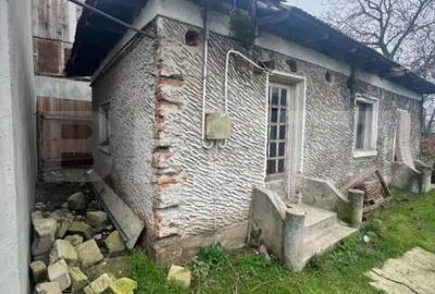 Teren de 267 mp, în George Enescu - 8