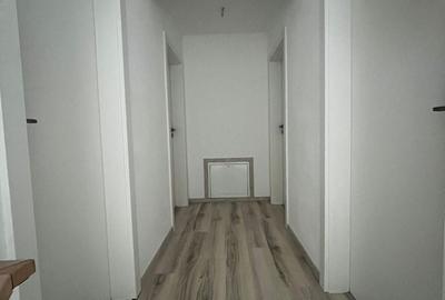 Casă cu 3 camere cu Teren 180 Mp în Cetate - 1