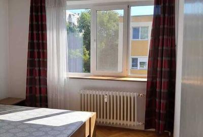 Apartament cu 2 camere semidecomandat în Calea București