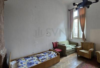 Casă individuală cu 7 camere cu Canalizare în P-ța Unirii - 9