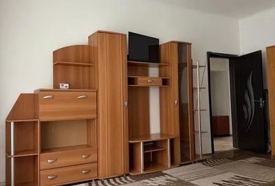 Apartament cu 2 camere decomandat în Central - 1
