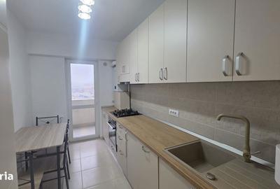 Apartament cu 2 camere decomandat în Est