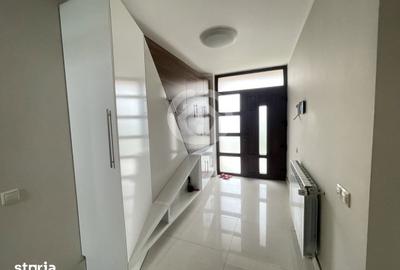 Casă cu 6 camere cu Teren 611 Mp în Central - 9