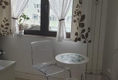 Garsonieră decomandată în Banu Manta - 4