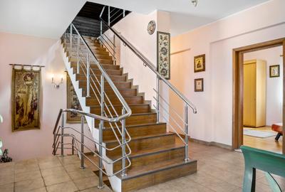 Casă individuală cu 7 camere cu Garaj în Corbeanca - 19