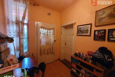 Apartament cu 3 camere nedecomandat, mobilat în Central - 2