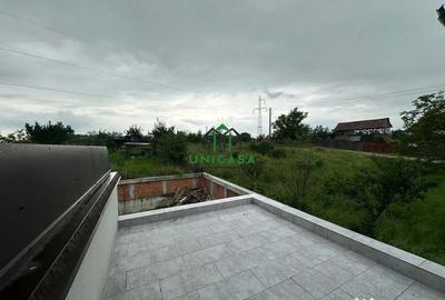 Casă cu 7 camere cu Teren 2000 Mp în Români - 18