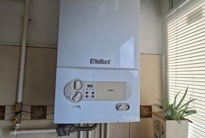 Apartament cu 3 camere semidecomandat, mobilat în Colentina - 15