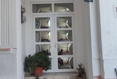 Casă cu 4 camere în Central - 4