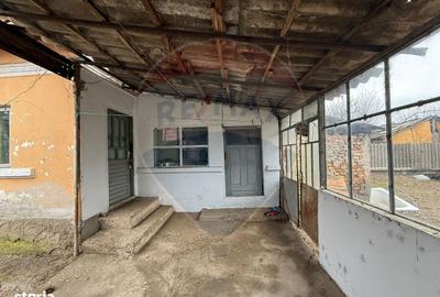 Casă cu 3 camere cu Teren 1300 Mp în Albești - 7