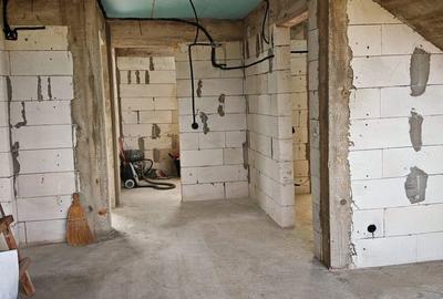 Casă cu 7 camere cu Teren 442 Mp în Clinceni - 5