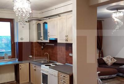 Apartament de inchiriat, cu 3 camere, 90 mp, zona semicentra - 1