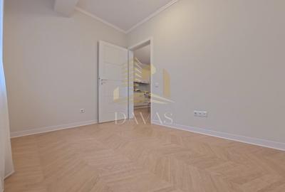 Apartament cu 3 camere semidecomandat, mobilat în Florești - 16