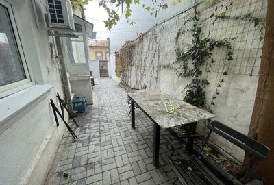 Casă individuală cu 6 camere cu Canalizare în Matei Voievod - 8