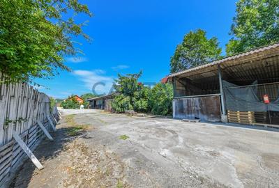 Teren intravilan, 10.000 mp, Imprejmuit+ drum privat+cladire de birouri, Dej - 19