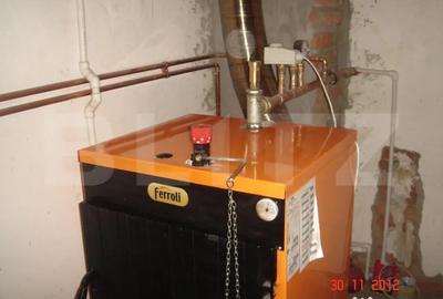 Casă cu 2 camere cu Teren 5600 Mp în Central - 6