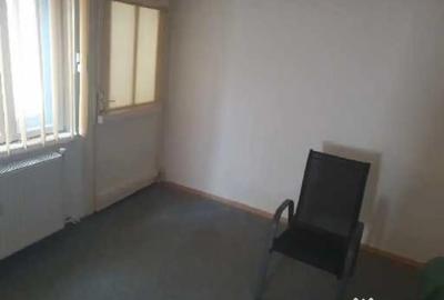 Casă cu 4 camere în Central - 5